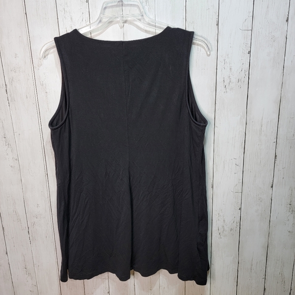Lysse Women's Vista Sleeveless Black Knit Tunic Lined Smoothing Top Size 1X. - Picture 7 of 7